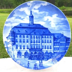 Goebel Rare Vintage Decorative Plate
